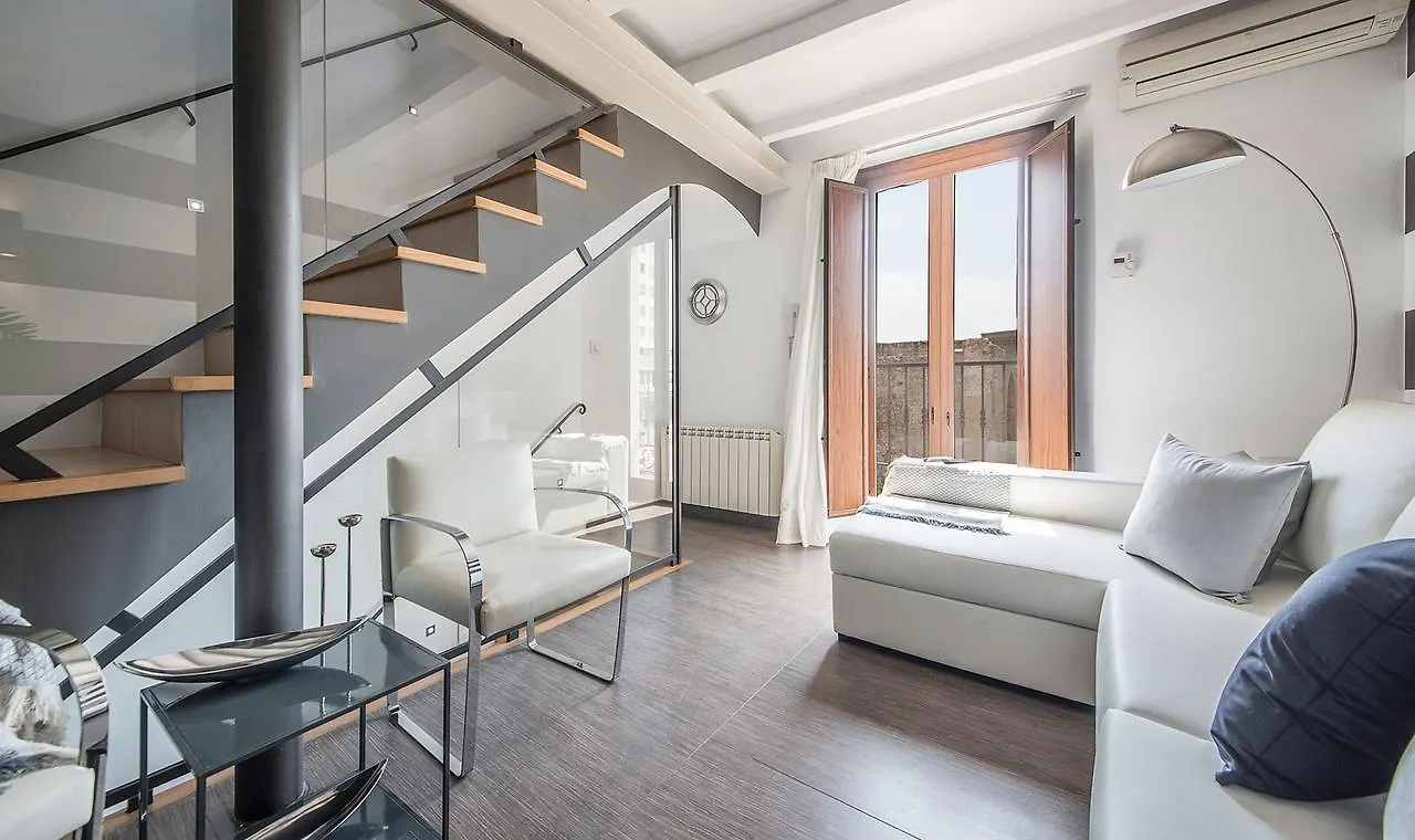 Circus House, Tarracohomes Tarragona 0*,